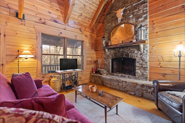 99 Aider Court, Stanton, KY 40380