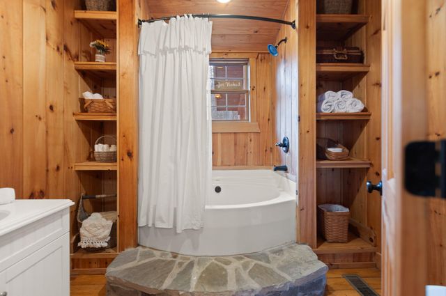 99 Aider Court, Stanton, KY 40380