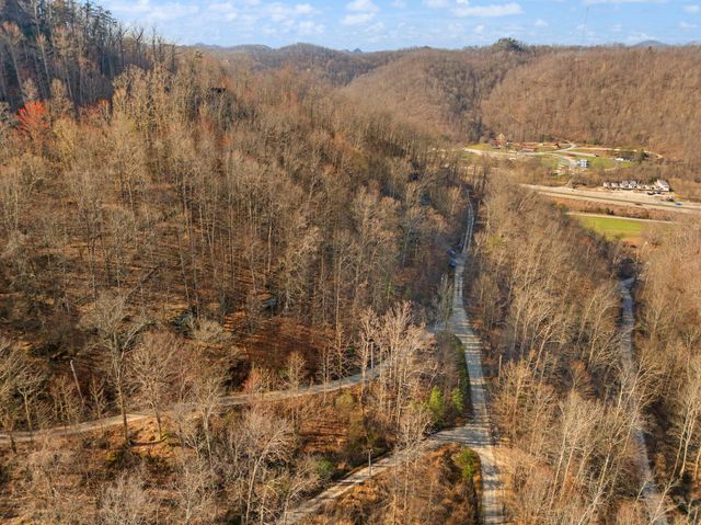 99 Aider Court, Stanton, KY 40380