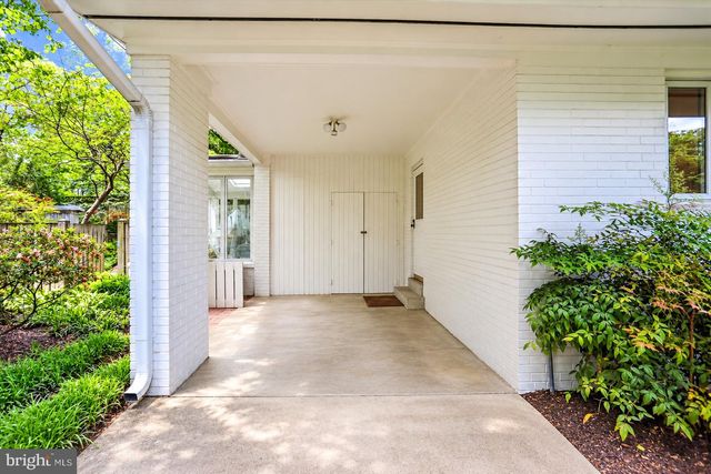 5408 SURREY ST, Chevy Chase, MD 20815