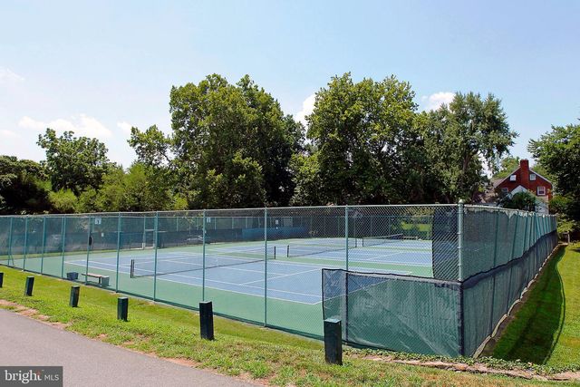 5408 SURREY ST, Chevy Chase, MD 20815