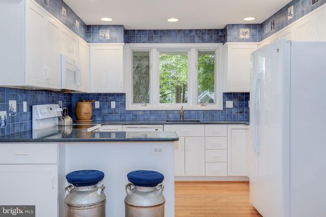 5408 SURREY ST, Chevy Chase, MD 20815