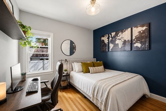 239 Boston Ave 1, Medford, MA 02155