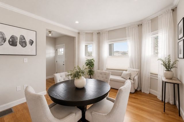 239 Boston Ave 1, Medford, MA 02155