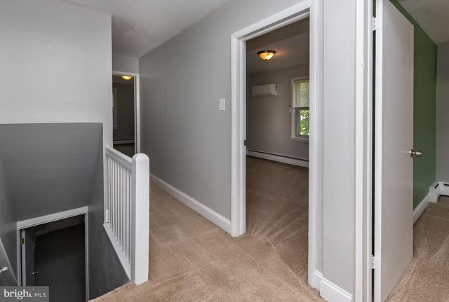 334 E CONESTOGA RD, Wayne, PA 19087