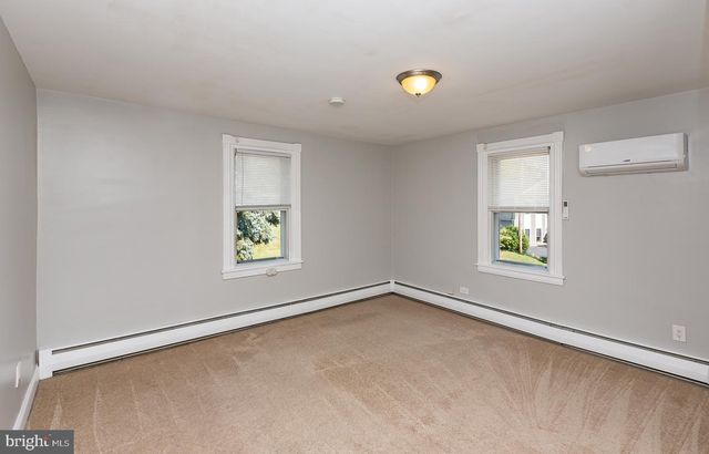 334 E CONESTOGA RD, Wayne, PA 19087