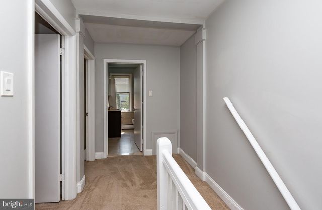 334 E CONESTOGA RD, Wayne, PA 19087