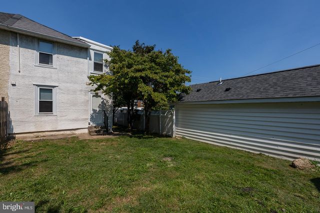 334 E CONESTOGA RD, Wayne, PA 19087