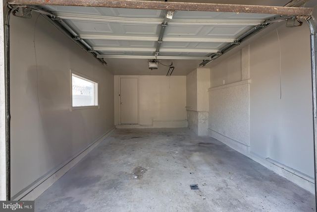 334 E CONESTOGA RD, Wayne, PA 19087