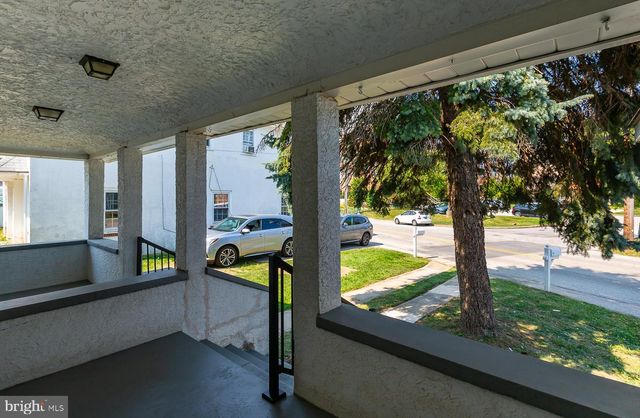 334 E CONESTOGA RD, Wayne, PA 19087