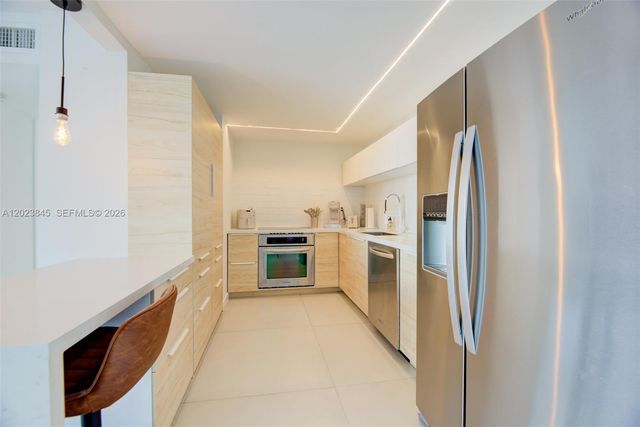 17500 N Bay Rd S405, Sunny Isles Beach, FL 33160