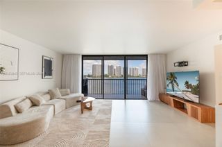 17500 N Bay Rd S405, Sunny Isles Beach, FL 33160