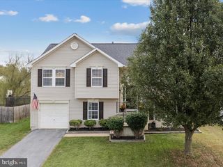 137 CHARLOTTE CT, Martinsburg, WV 25405