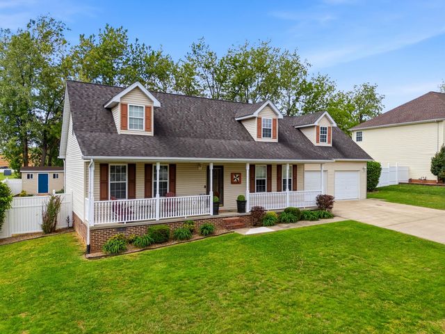 252 Woodmire Drive, Milton, WV 25541
