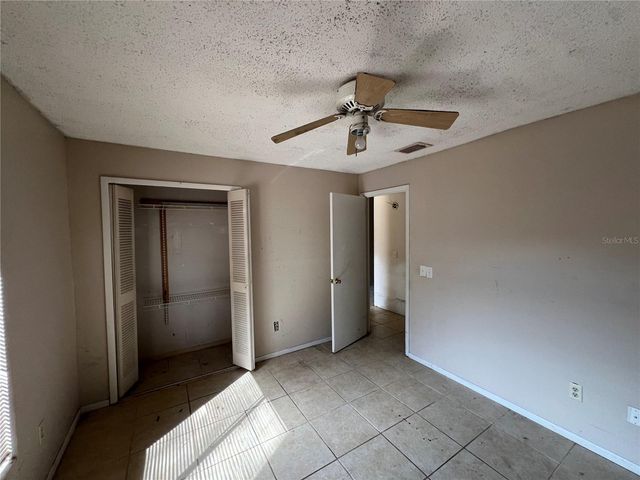 124 CLEAR LAKE CIRCLE, Sanford, FL 32773