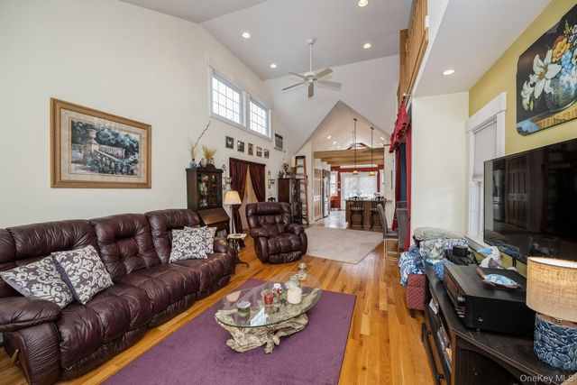 229 Springville Road, Hampton Bays, NY 11946