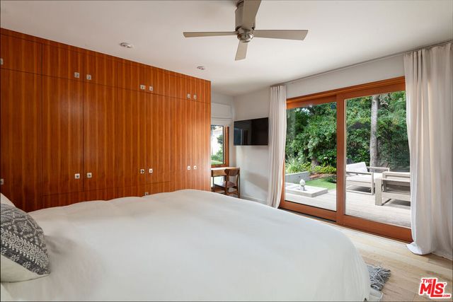 1413 Ashland Avenue, Santa Monica, CA 90405