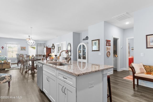 901 Hayford Lane SW, Ocean Isle Beach, NC 28469