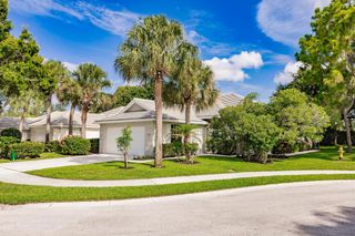 1082 Bedford Avenue, Palm Beach Gardens, FL 33403