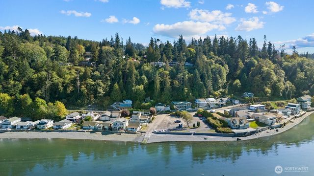 875 Milan Lane, Camano Island, WA 98282