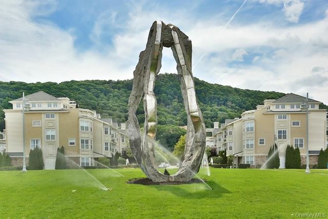 3 Bridge Lane, Haverstraw, NY 10927