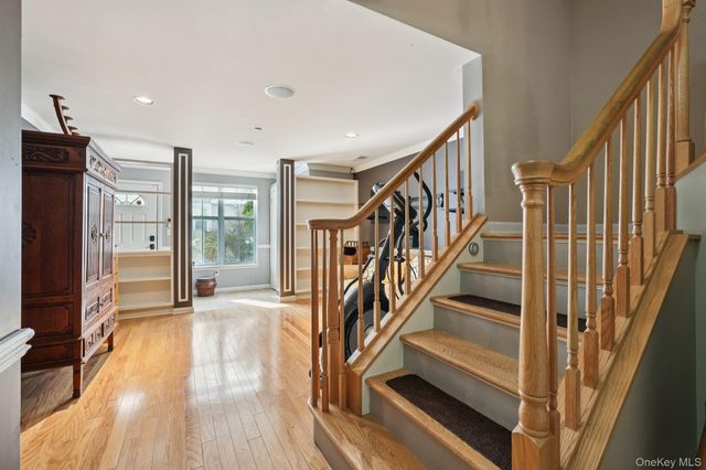 3 Bridge Lane, Haverstraw, NY 10927