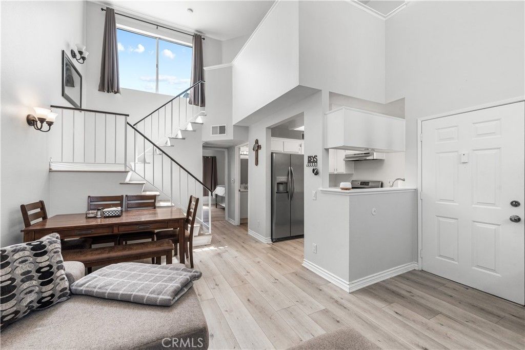 Image 1 of property listing at 11150 Glenoaks 38, Pacoima, CA 91331