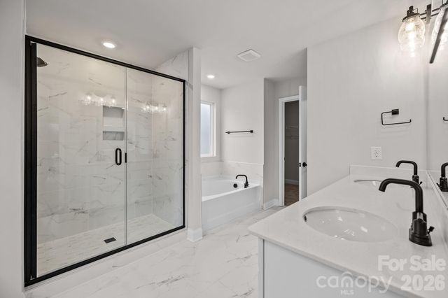 4008 Grommet Court, Matthews, NC 28105