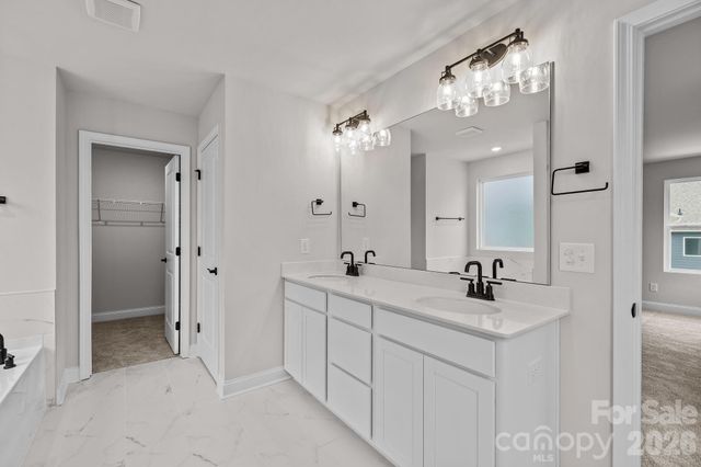 4008 Grommet Court, Matthews, NC 28105