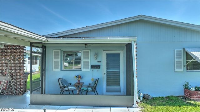 2201 Croton CT, Lehigh Acres, FL 33936