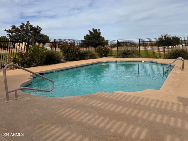 2300 E MAGMA Road 83, San Tan Valley, AZ 85143