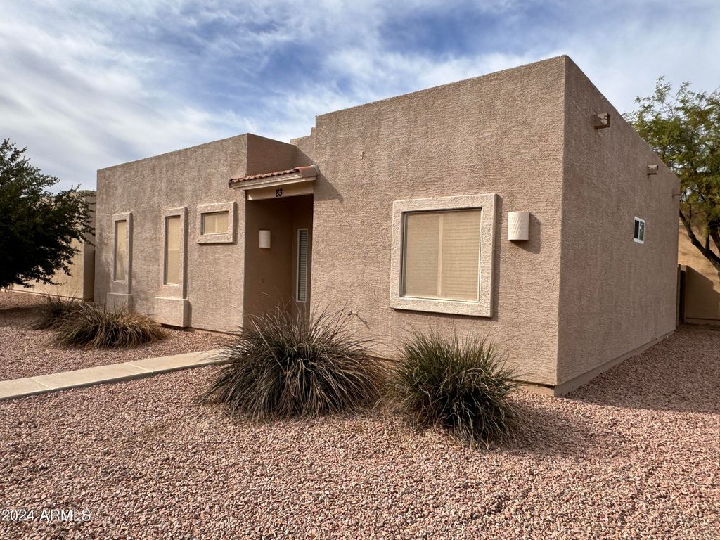 2300 E MAGMA Road 83, San Tan Valley, AZ 85143