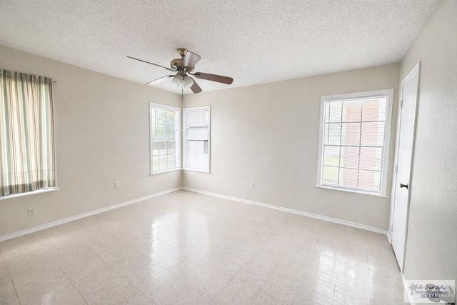 1721 N 11th Street, Mcallen, TX 78501