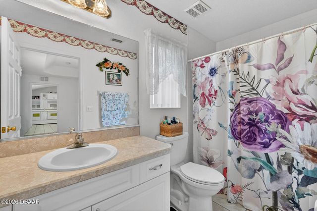 80 Roxboro Drive, Palm Coast, FL 32164