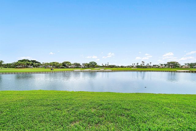 23 Eastgate Drive C, Boynton Beach, FL 33436