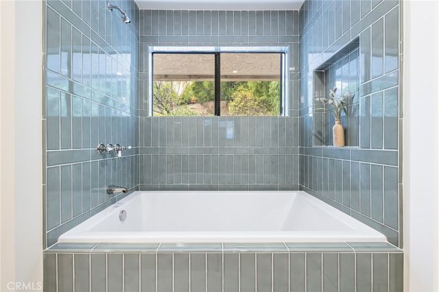 275 Fairview Road, Ojai, CA 93023