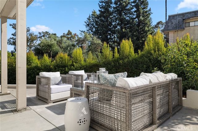 275 Fairview Road, Ojai, CA 93023