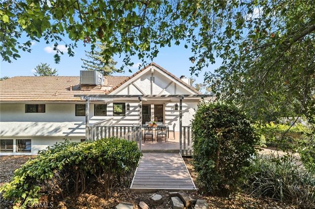 275 Fairview Road, Ojai, CA 93023