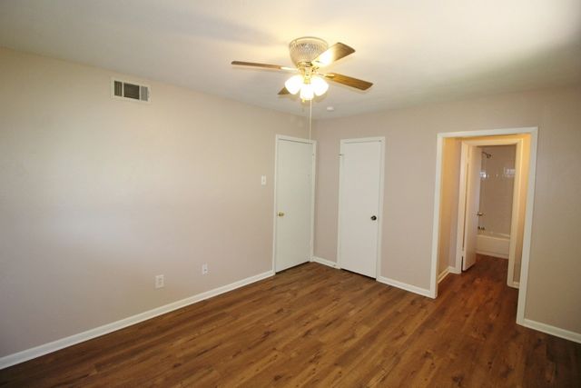 821 Rea Avenue, Lancaster, TX 75146