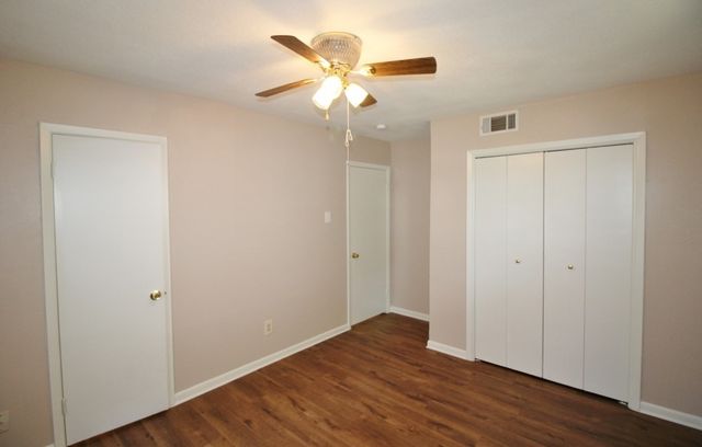 821 Rea Avenue, Lancaster, TX 75146