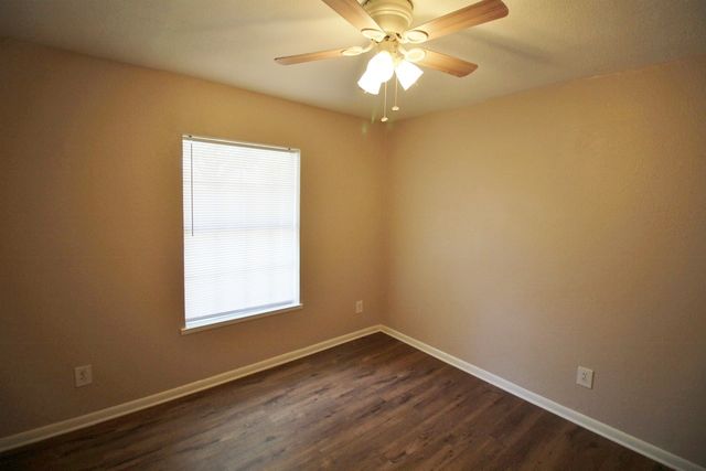 821 Rea Avenue, Lancaster, TX 75146