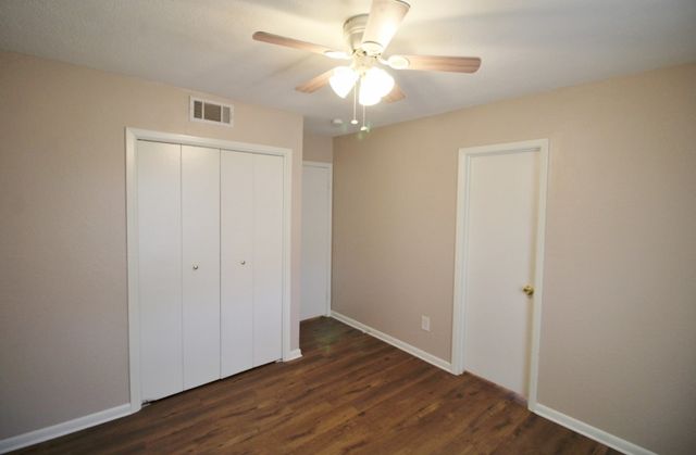 821 Rea Avenue, Lancaster, TX 75146