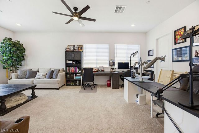 4315 Skylake Court, Las Vegas, NV 89129