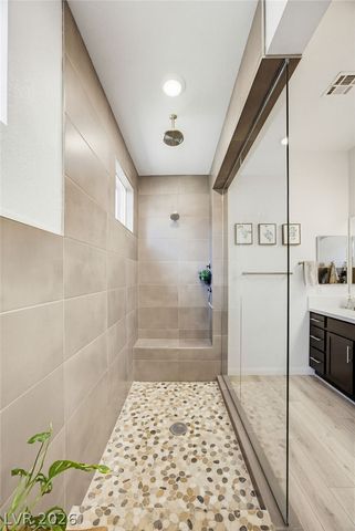 4315 Skylake Court, Las Vegas, NV 89129