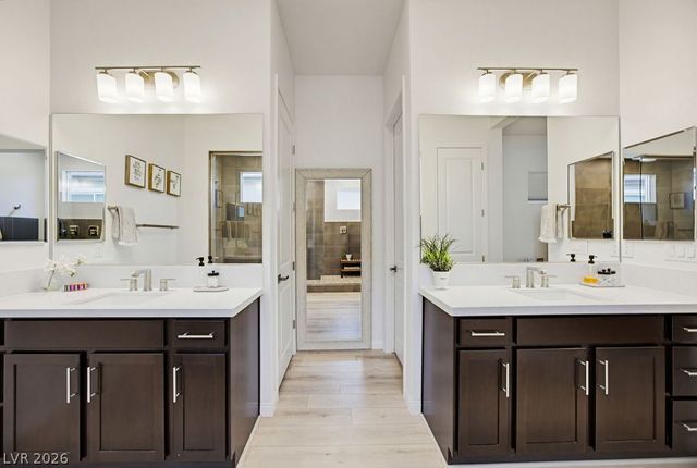 4315 Skylake Court, Las Vegas, NV 89129