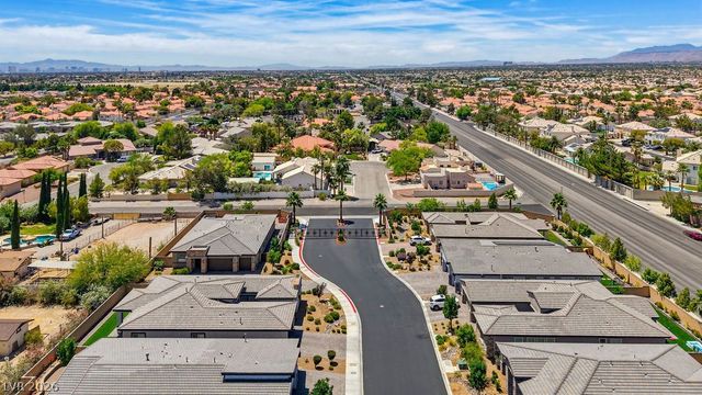 4315 Skylake Court, Las Vegas, NV 89129