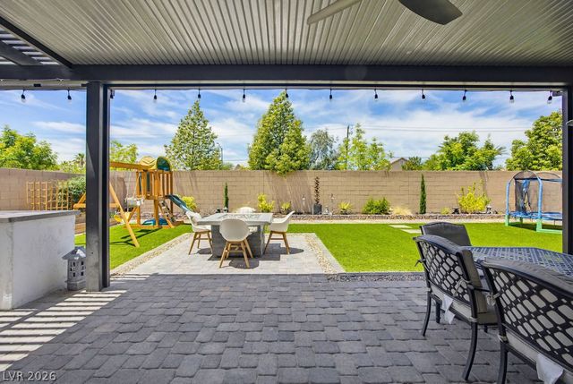 4315 Skylake Court, Las Vegas, NV 89129