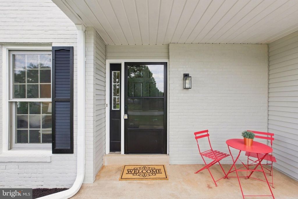 220 FREELAND DR, COLLEGEVILLE, PA 19426 — photo 2
