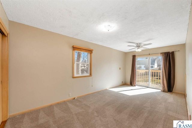 511 Harrison Avenue, North Mankato, MN 56003