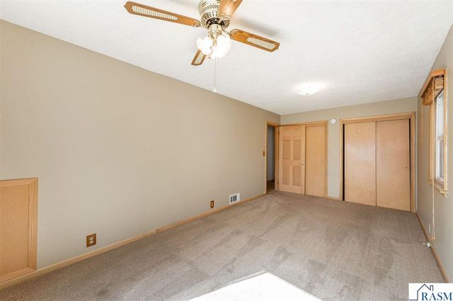 511 Harrison Avenue, North Mankato, MN 56003